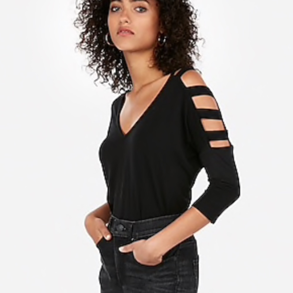 Bar Sleeve London Tee